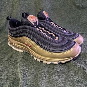 Nike Black and Gold Sneakers